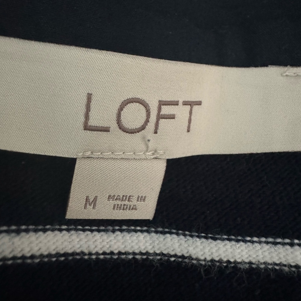 LOFT Black and White Striped Knit Top US M - Picture 8 of 9